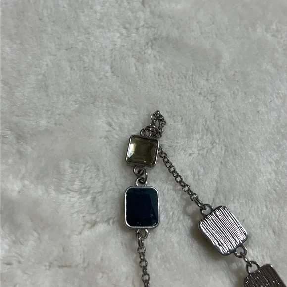 Elegant Multi-Color Gemstone Necklace - Picture 7 of 7